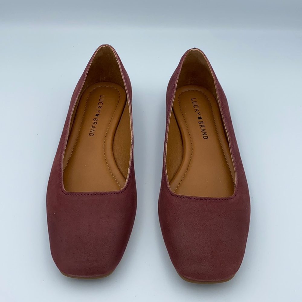 4️⃣Lucky Brand | Burgundy Flats